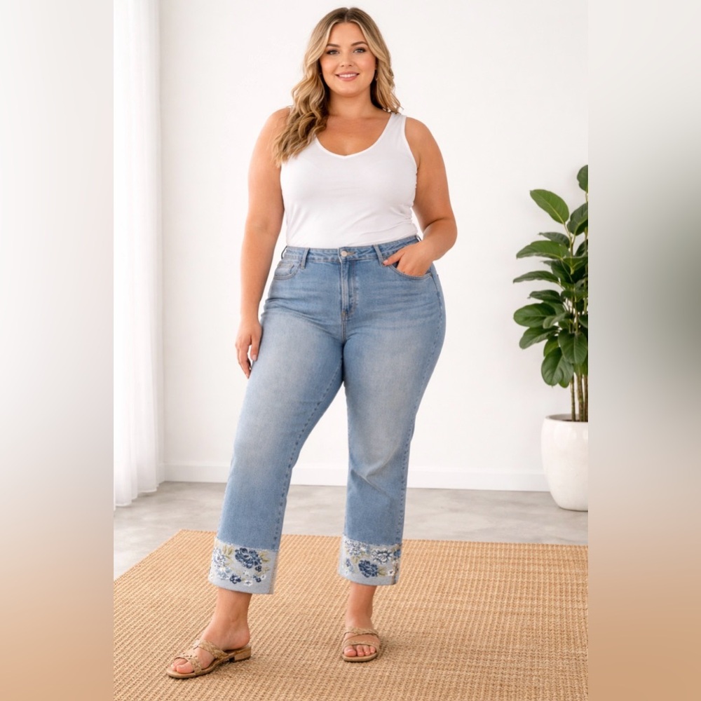 Driftwood Colette Embroidered Crop Jeans